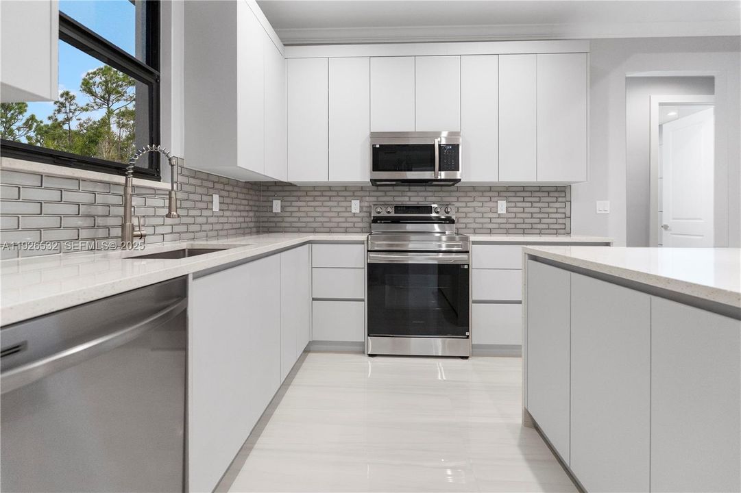 En Venta: $515,000 (3 camas, 2 baños, 1519 Pies cuadrados)