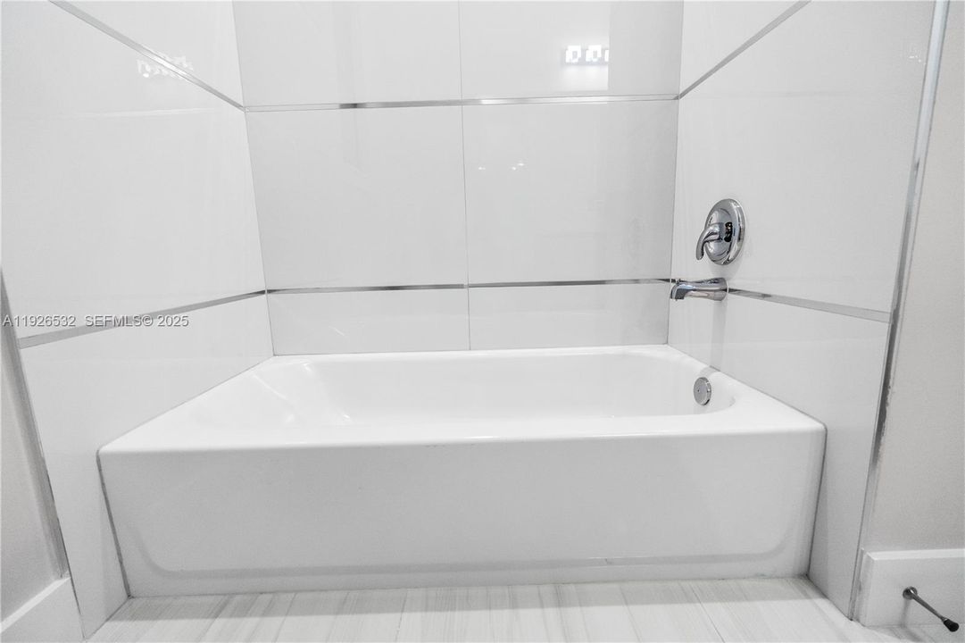 En Venta: $515,000 (3 camas, 2 baños, 1519 Pies cuadrados)