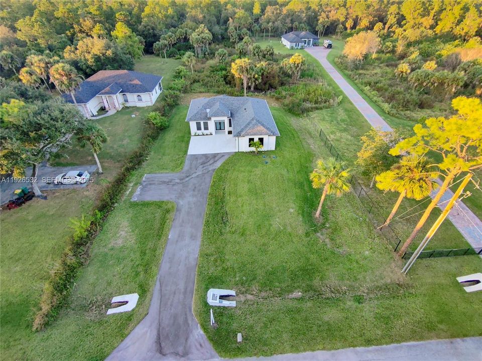 En Venta: $515,000 (3 camas, 2 baños, 1519 Pies cuadrados)