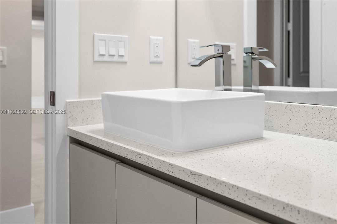 En Venta: $515,000 (3 camas, 2 baños, 1519 Pies cuadrados)