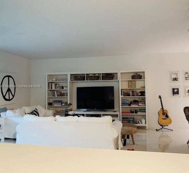 В аренду: $7,200 (3 спален, 2 ванн, 1887 Квадратных фут)