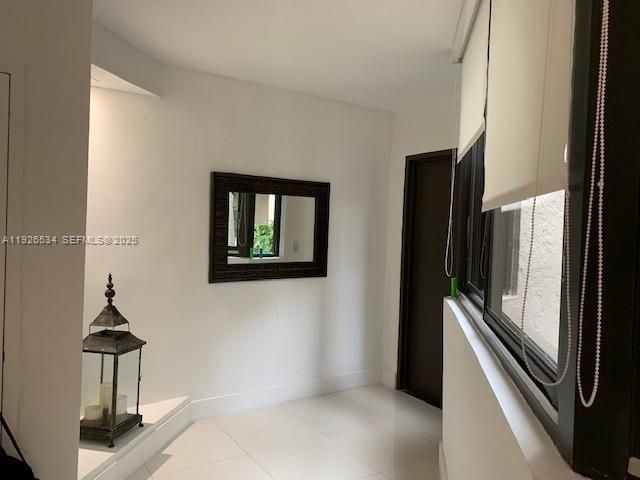 В аренду: $7,200 (3 спален, 2 ванн, 1887 Квадратных фут)