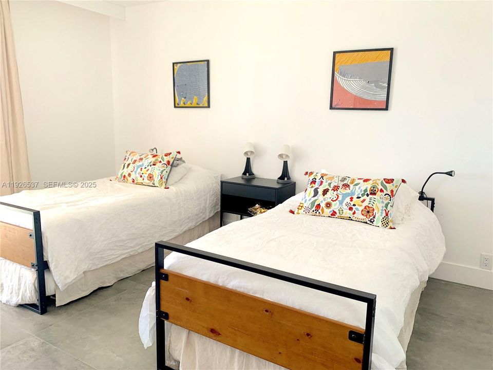 For Rent: $3,900 (2 beds, 2 baths, 1521 Square Feet)