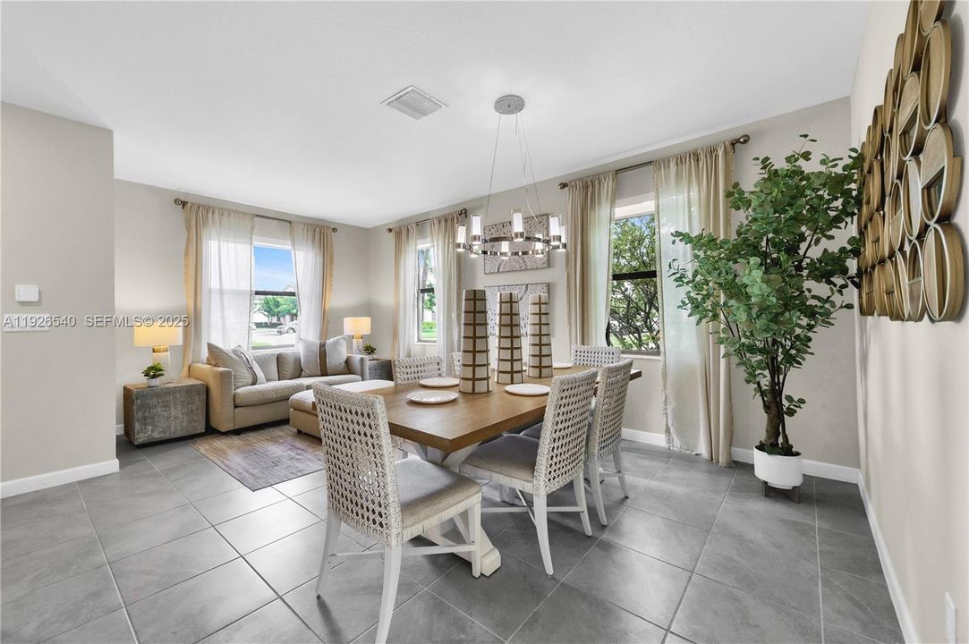 На продажу: $467,500 (3 спален, 2 ванн, 1545 Квадратных фут)