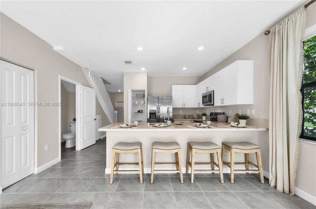 На продажу: $467,500 (3 спален, 2 ванн, 1545 Квадратных фут)