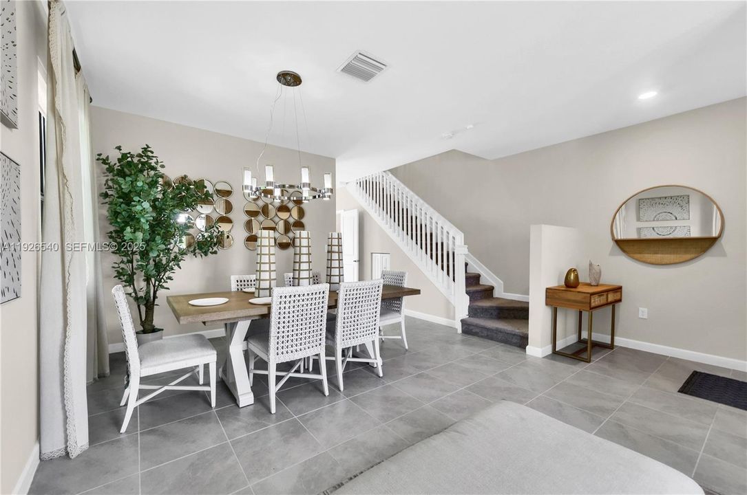 На продажу: $467,500 (3 спален, 2 ванн, 1545 Квадратных фут)