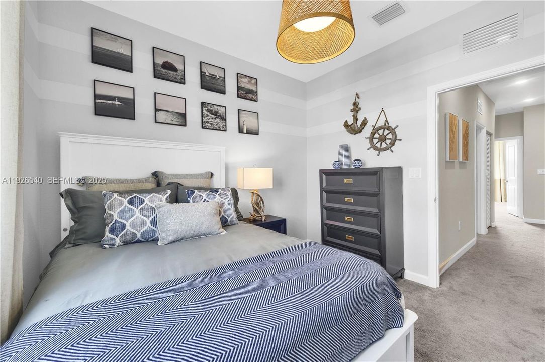 На продажу: $467,500 (3 спален, 2 ванн, 1545 Квадратных фут)