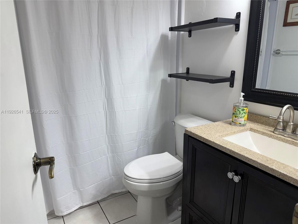 В аренду: $2,900 (3 спален, 2 ванн, 1314 Квадратных фут)