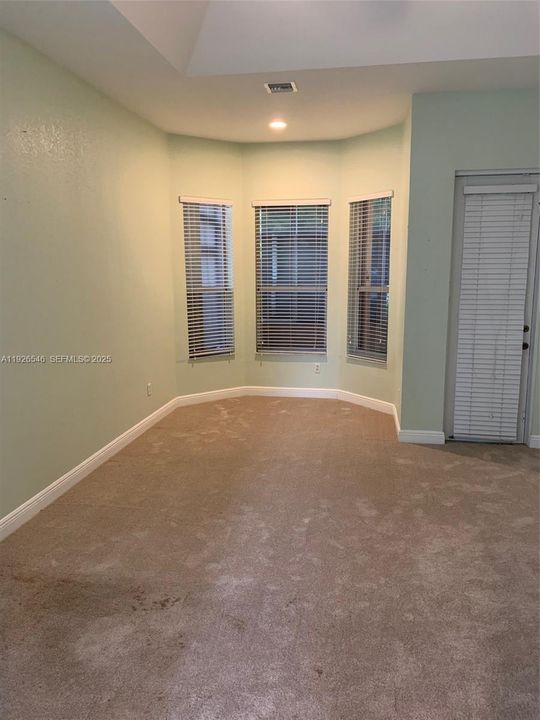 For Sale: $790,000 (4 beds, 3 baths, 2966 Square Feet)