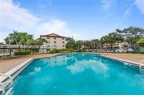 For Rent: $1,795 (1 beds, 1 baths, 811 Square Feet)