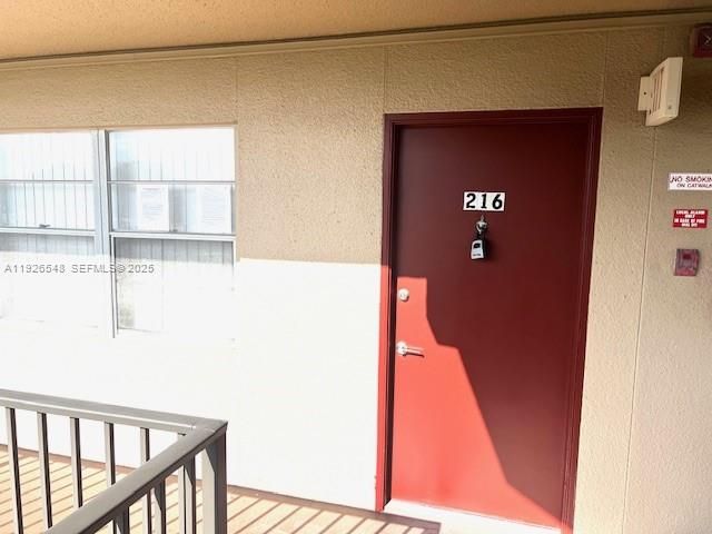 For Rent: $1,795 (1 beds, 1 baths, 811 Square Feet)