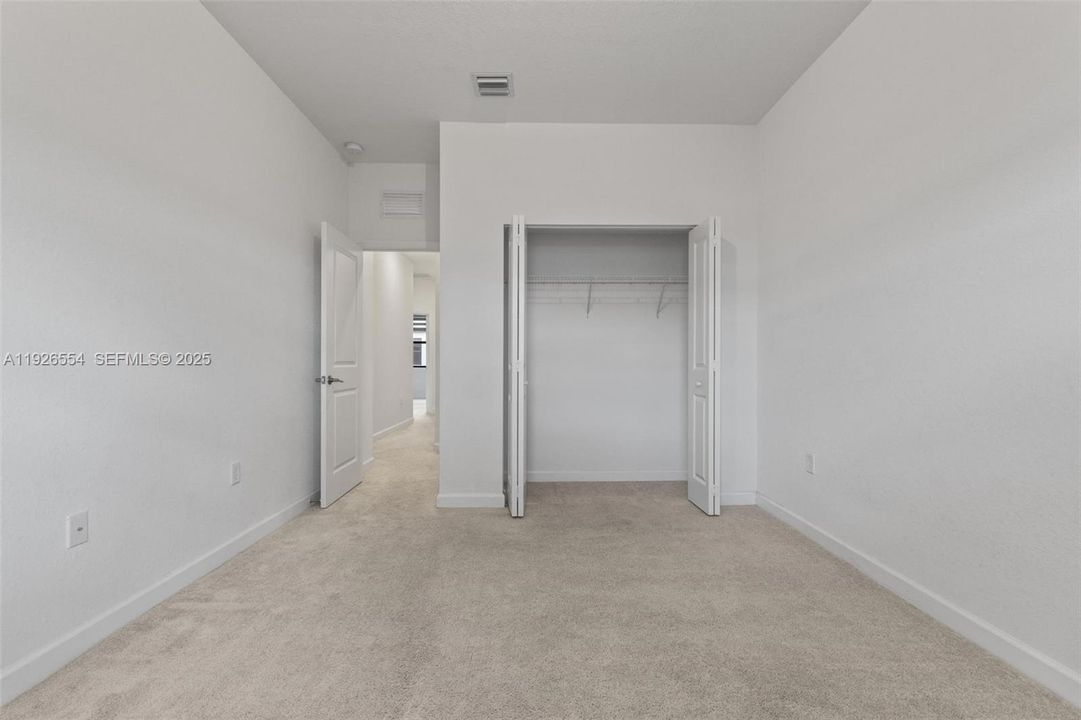 出租: $2,700 (3 贝兹, 2 浴室, 1695 平方英尺)