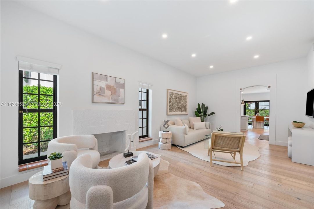 待售: $1,250,000 (3 贝兹, 2 浴室, 1457 平方英尺)