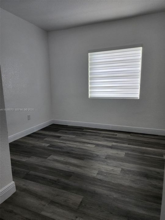 В аренду: $3,400 (4 спален, 2 ванн, 1466 Квадратных фут)