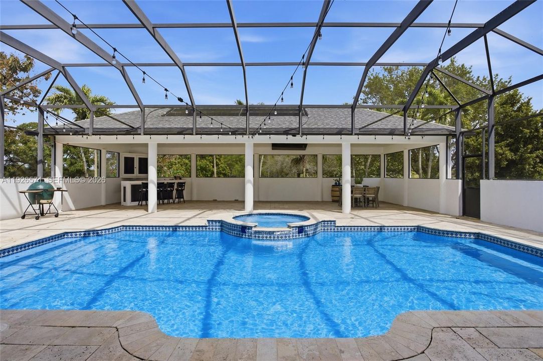 For Sale: $1,997,000 (5 beds, 4 baths, 4651 Square Feet)