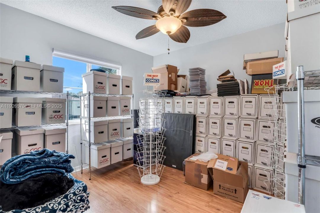 待售: $850,000 (4 贝兹, 2 浴室, 2540 平方英尺)