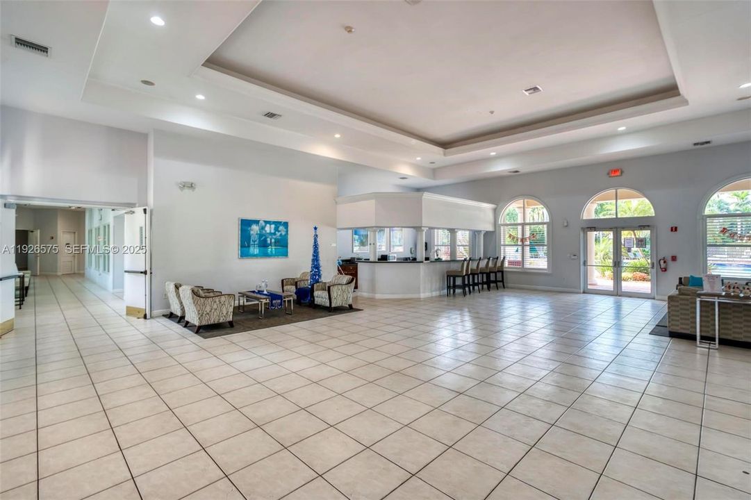 待售: $850,000 (4 贝兹, 2 浴室, 2540 平方英尺)