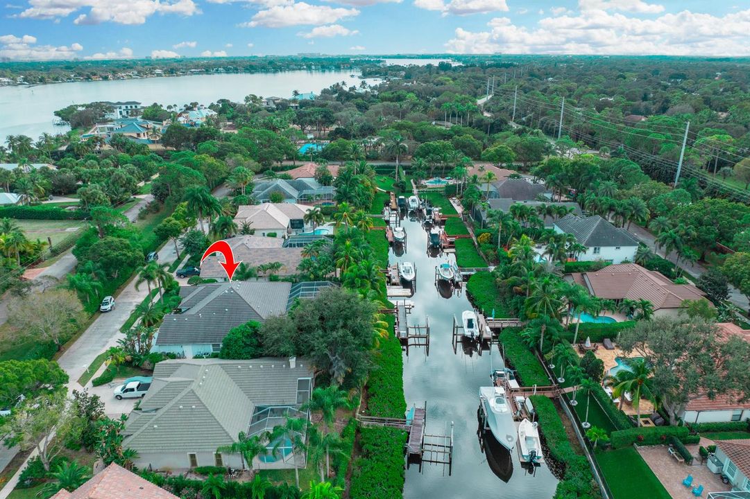 19850 Loxahatchee River Dr