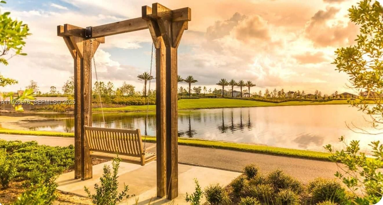 For Sale: $775,000 (5 beds, 3 baths, 3332 Square Feet)