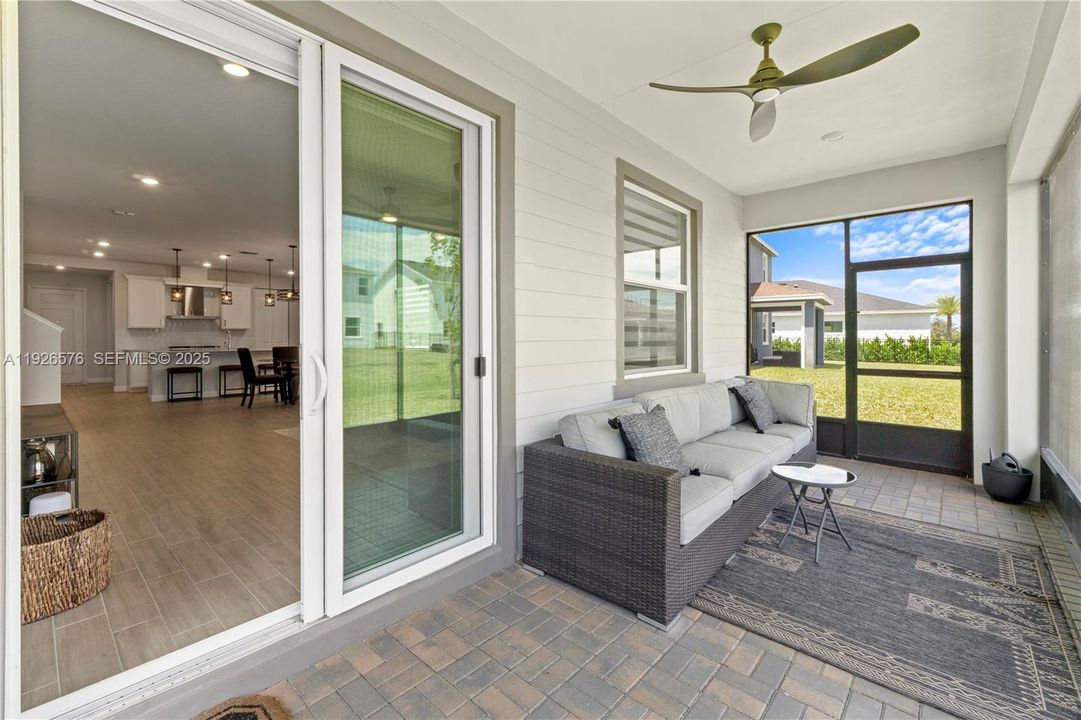 For Sale: $775,000 (5 beds, 3 baths, 3332 Square Feet)