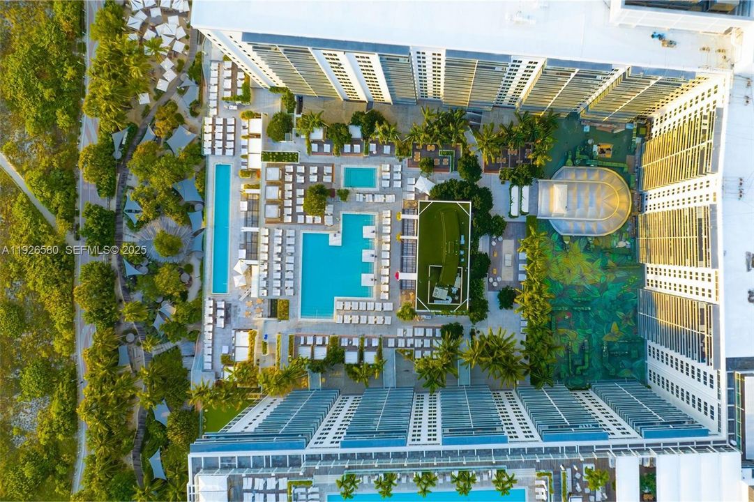 En Venta: $5,590,000 (3 camas, 3 baños, 1707 Pies cuadrados)