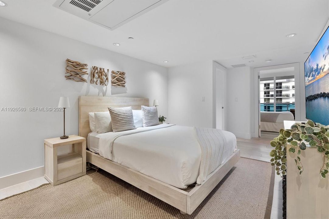 En Venta: $5,590,000 (3 camas, 3 baños, 1707 Pies cuadrados)