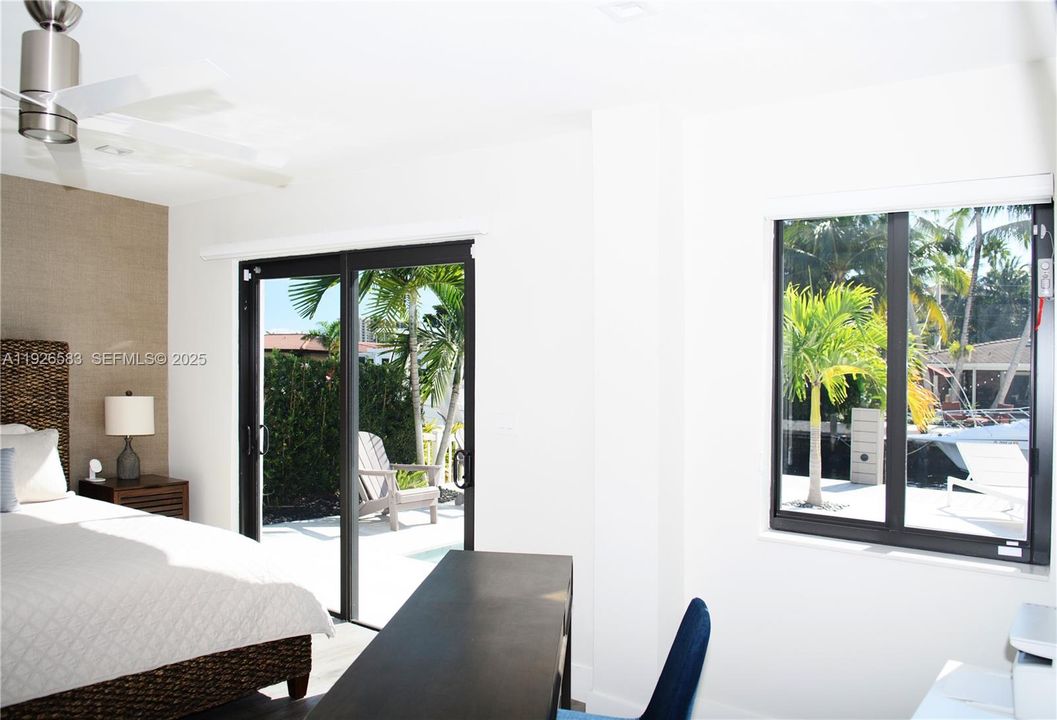 На продажу: $1,899,000 (3 спален, 3 ванн, 1747 Квадратных фут)