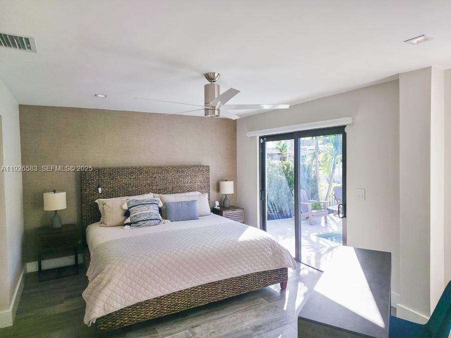 En Venta: $1,899,550 (3 camas, 3 baños, 1747 Pies cuadrados)