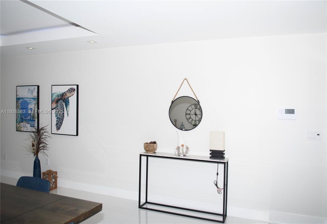 На продажу: $1,899,000 (3 спален, 3 ванн, 1747 Квадратных фут)