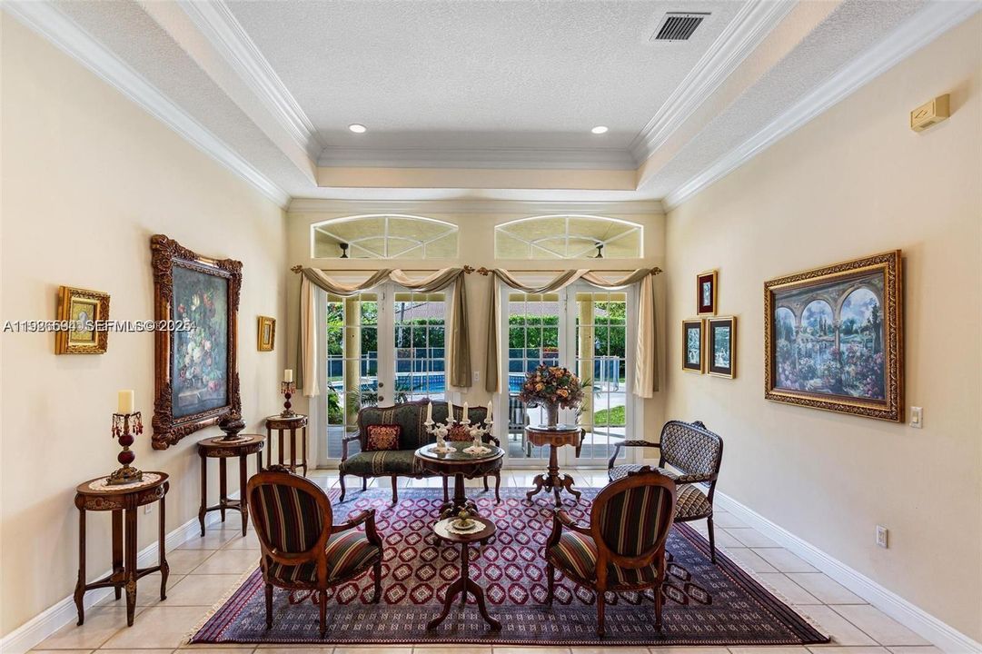 En Renta: $7,000 (4 camas, 3 baños, 3321 Pies cuadrados)