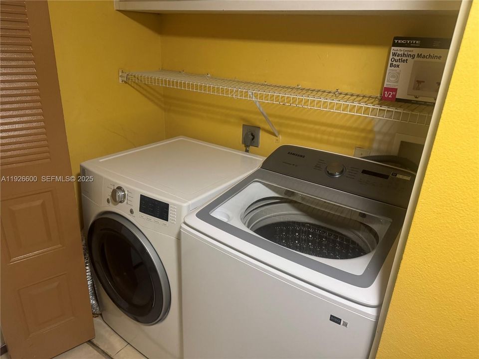 В аренду: $3,800 (3 спален, 2 ванн, 2120 Квадратных фут)