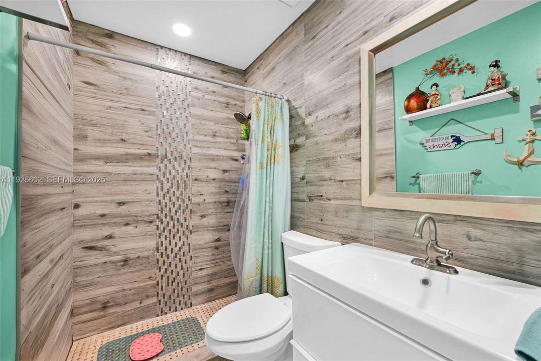 For Sale: $799,000 (4 beds, 2 baths, 1362 Square Feet)