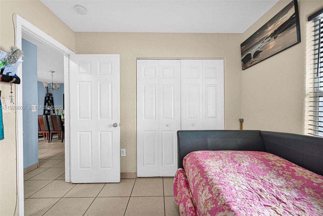 For Sale: $799,000 (4 beds, 2 baths, 1362 Square Feet)