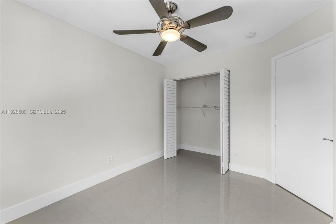 В аренду: $2,700 (3 спален, 2 ванн, 1386 Квадратных фут)