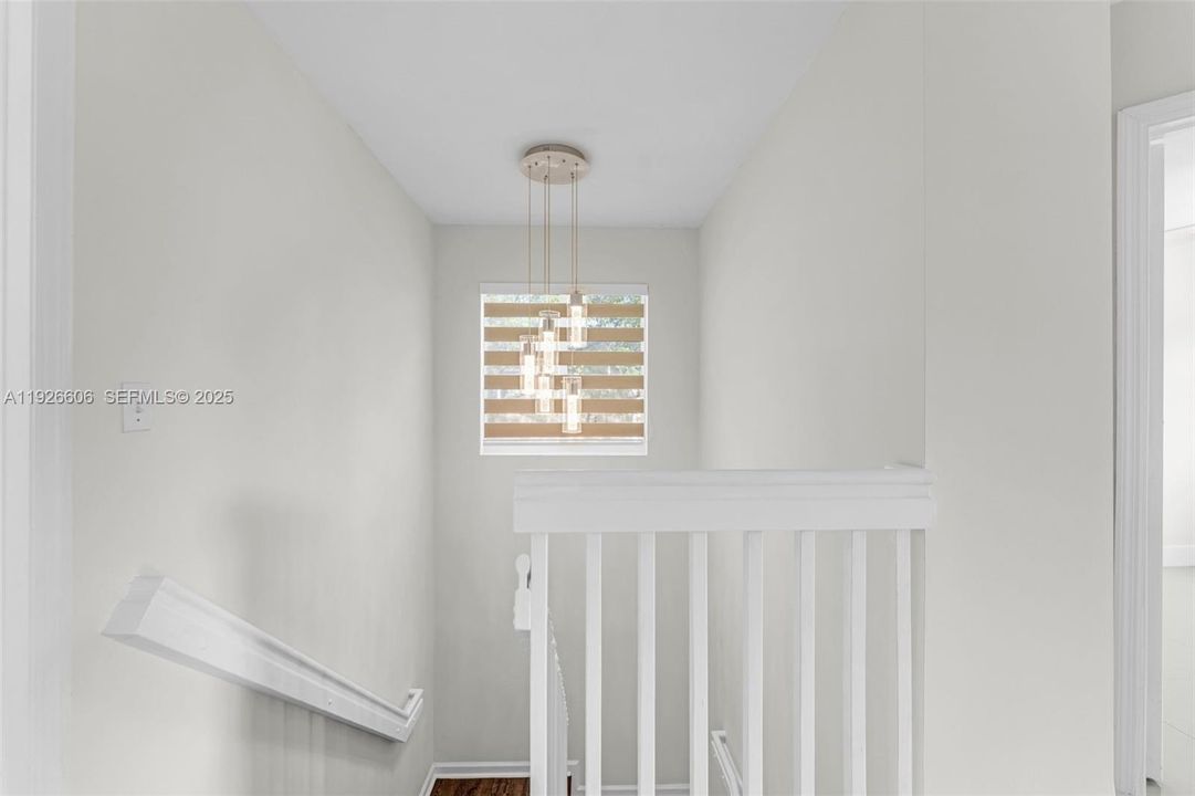 В аренду: $2,700 (3 спален, 2 ванн, 1386 Квадратных фут)