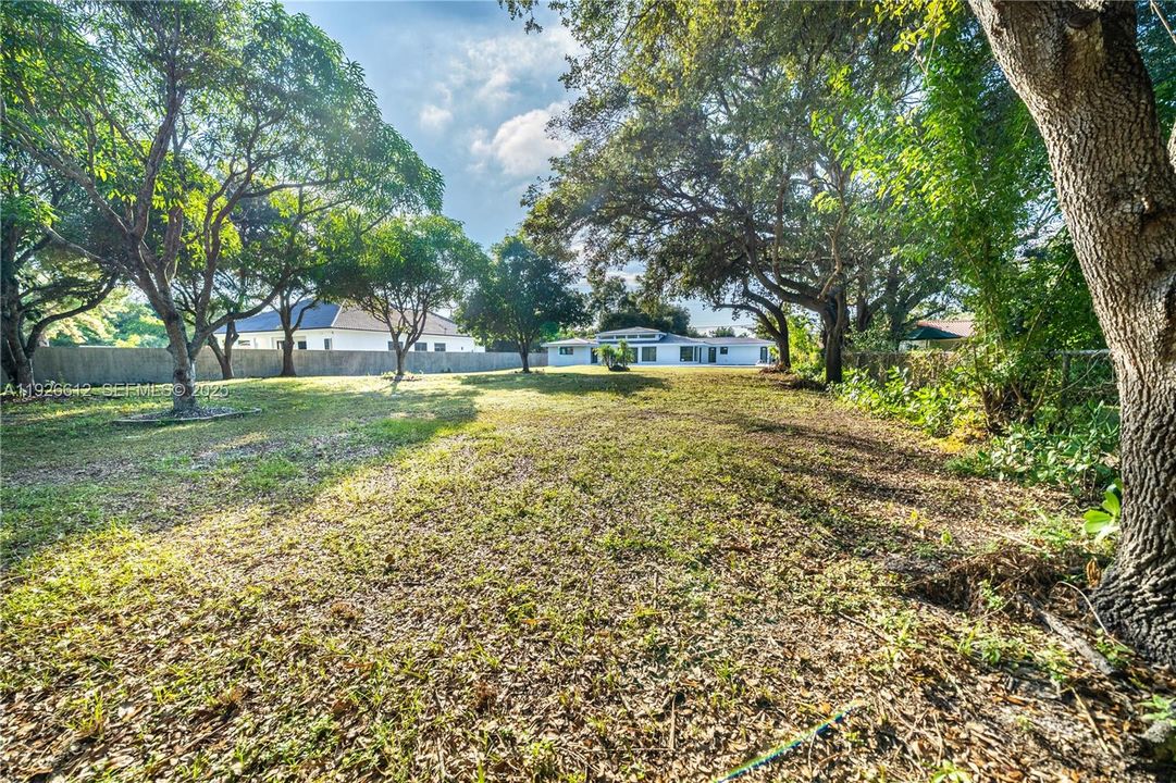 En Venta: $2,000,000 (4 camas, 3 baños, 2957 Pies cuadrados)