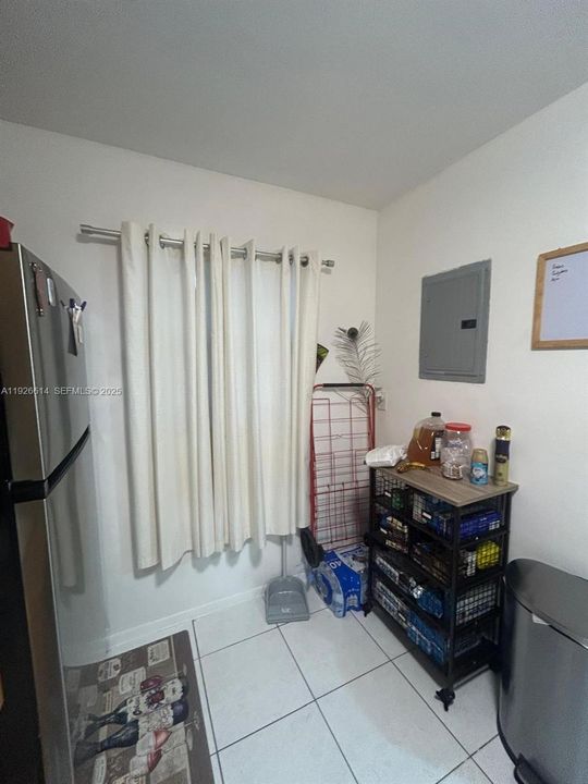 В аренду: $2,000 (2 спален, 2 ванн, 800 Квадратных фут)