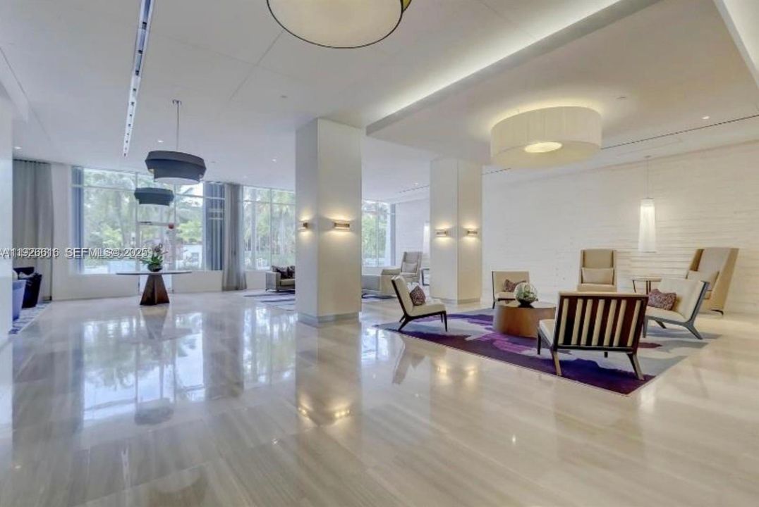 В аренду: $5,000 (2 спален, 2 ванн, 1357 Квадратных фут)