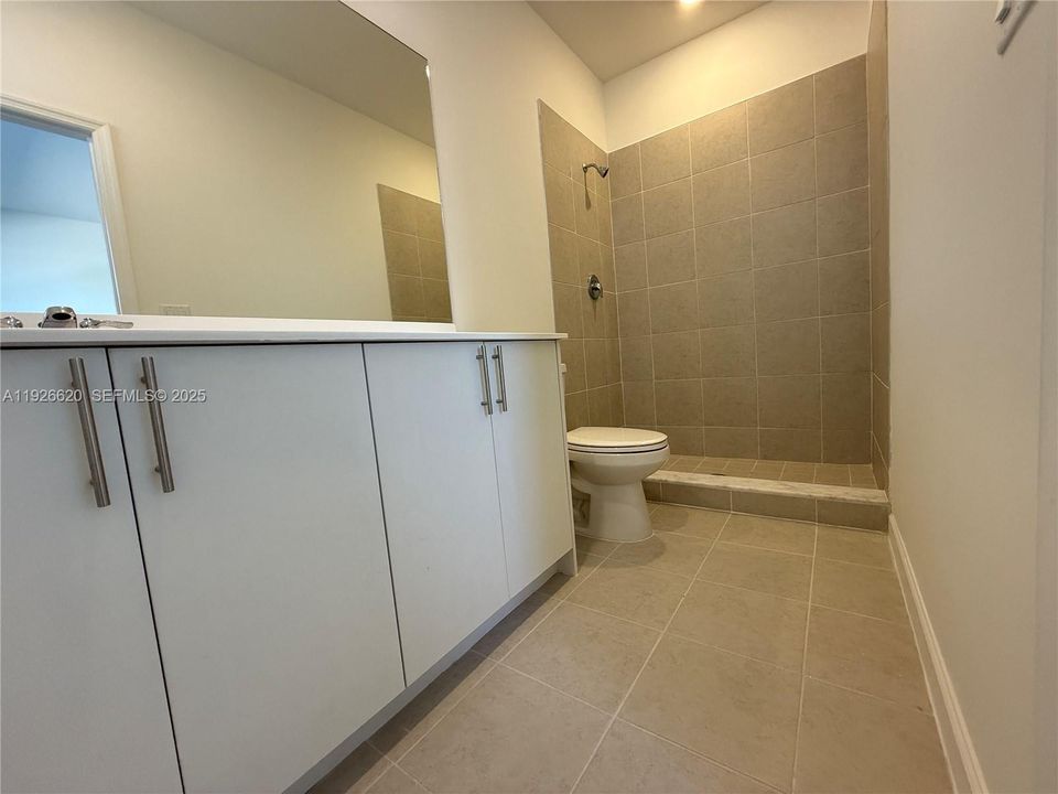 В аренду: $2,750 (3 спален, 3 ванн, 0 Квадратных фут)