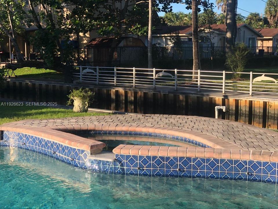 出租: $4,500 (3 贝兹, 2 浴室, 1430 平方英尺)