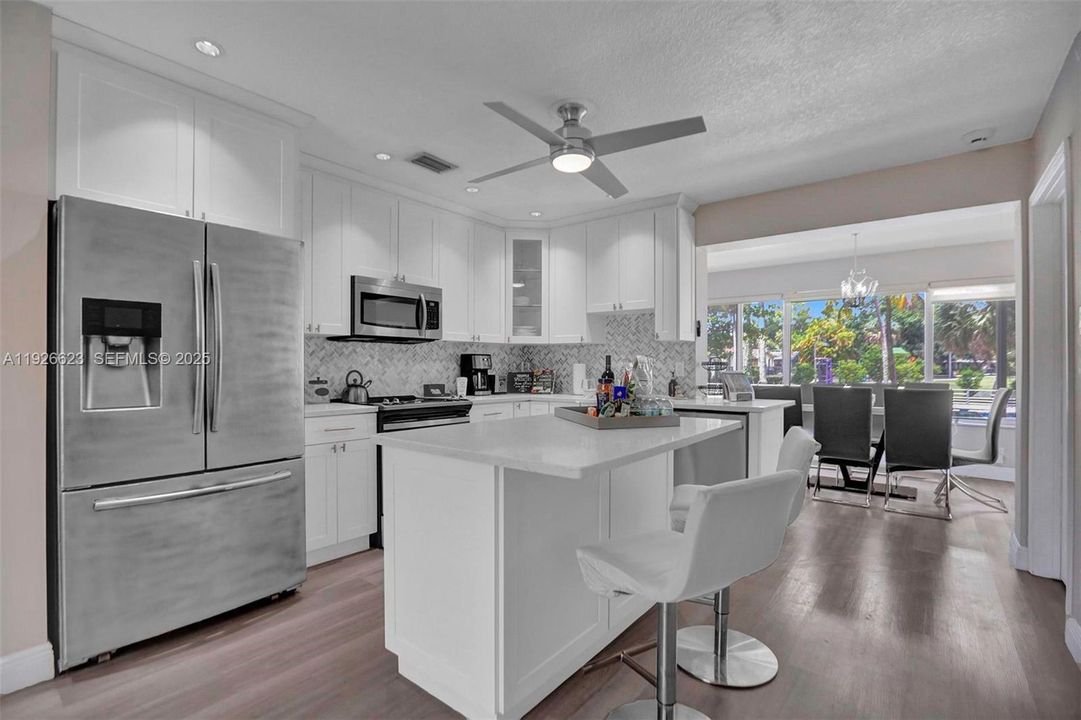 出租: $4,500 (3 贝兹, 2 浴室, 1430 平方英尺)