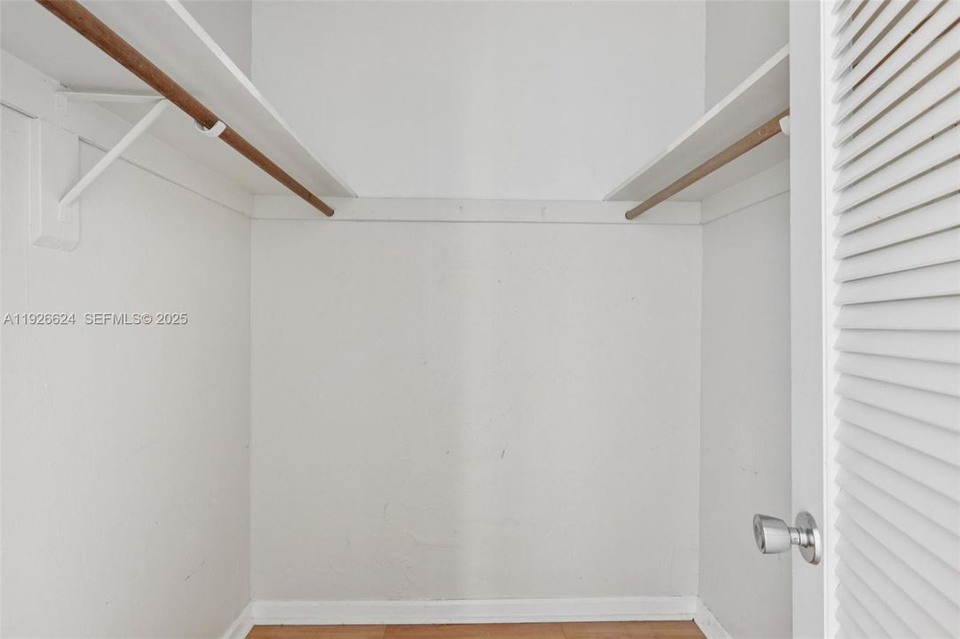 出租: $3,450 (2 贝兹, 2 浴室, 1537 平方英尺)