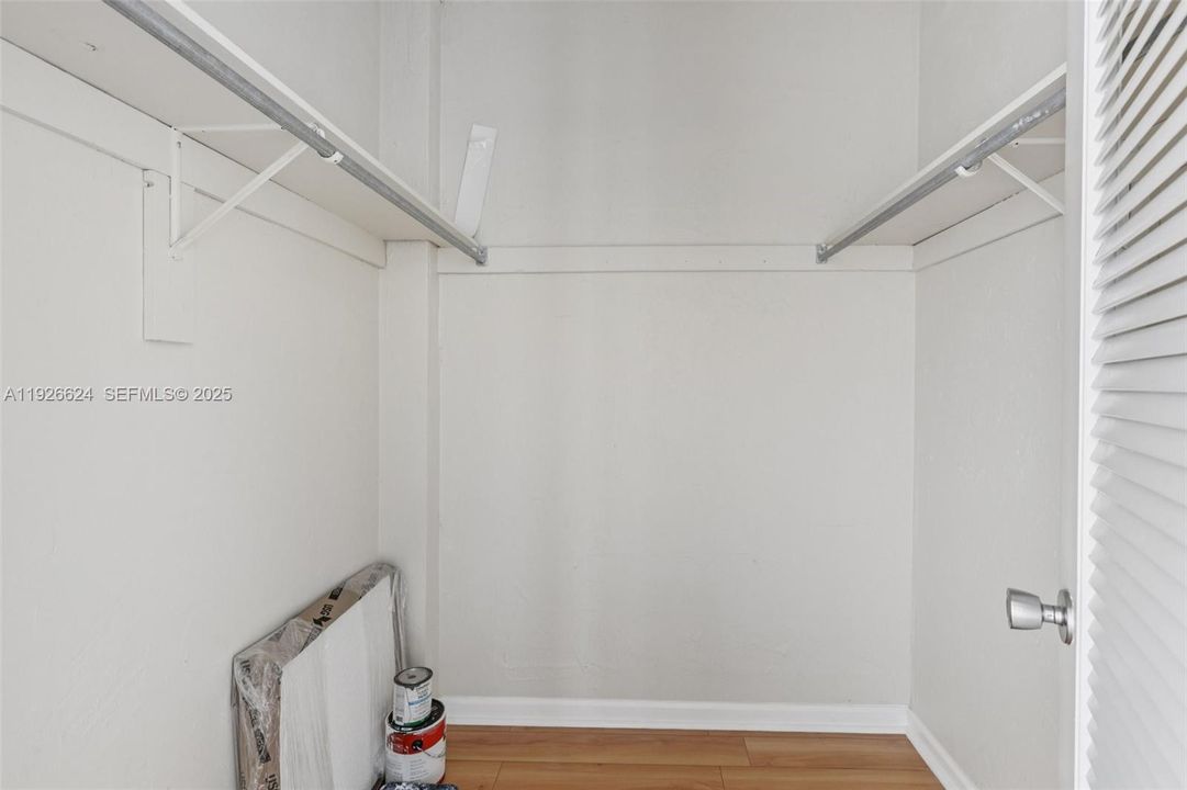 出租: $3,450 (2 贝兹, 2 浴室, 1537 平方英尺)