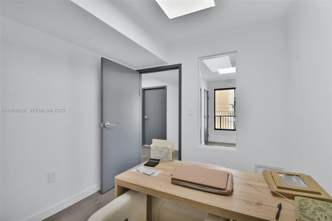 В аренду: $26 (0 спален, 0 ванн, 0 Квадратных фут)