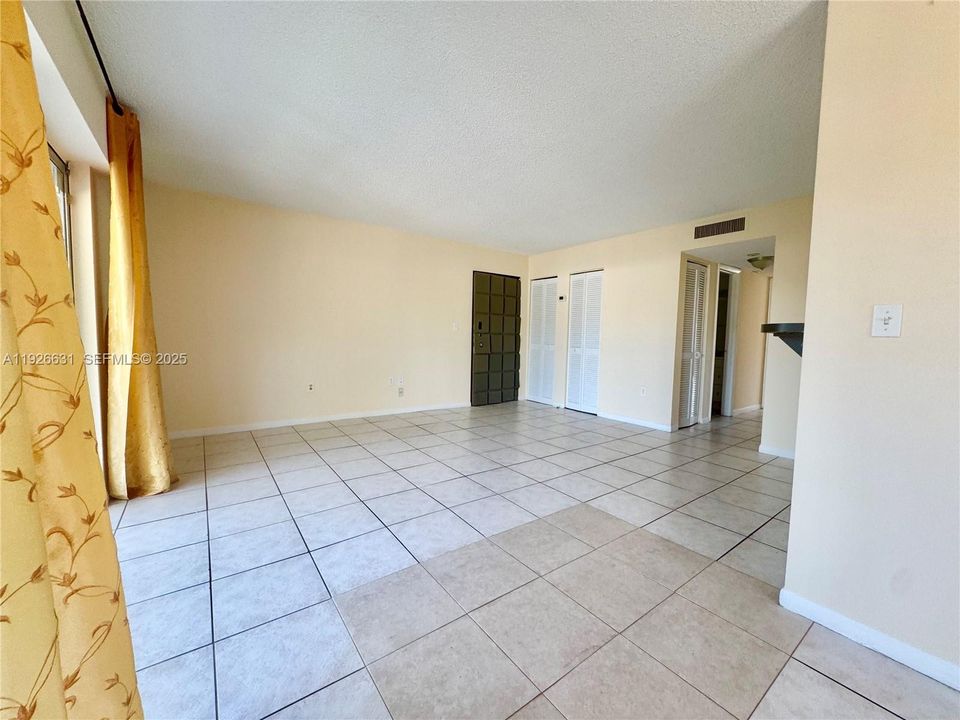 En Renta: $2,200 (2 camas, 2 baños, 1190 Pies cuadrados)