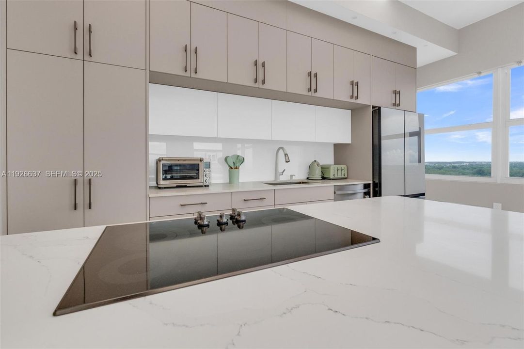 В аренду: $3,250 (2 спален, 2 ванн, 1605 Квадратных фут)