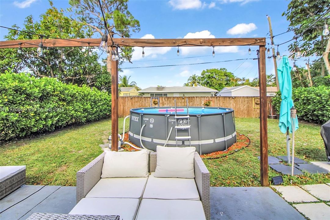 На продажу: $460,000 (3 спален, 2 ванн, 1026 Квадратных фут)