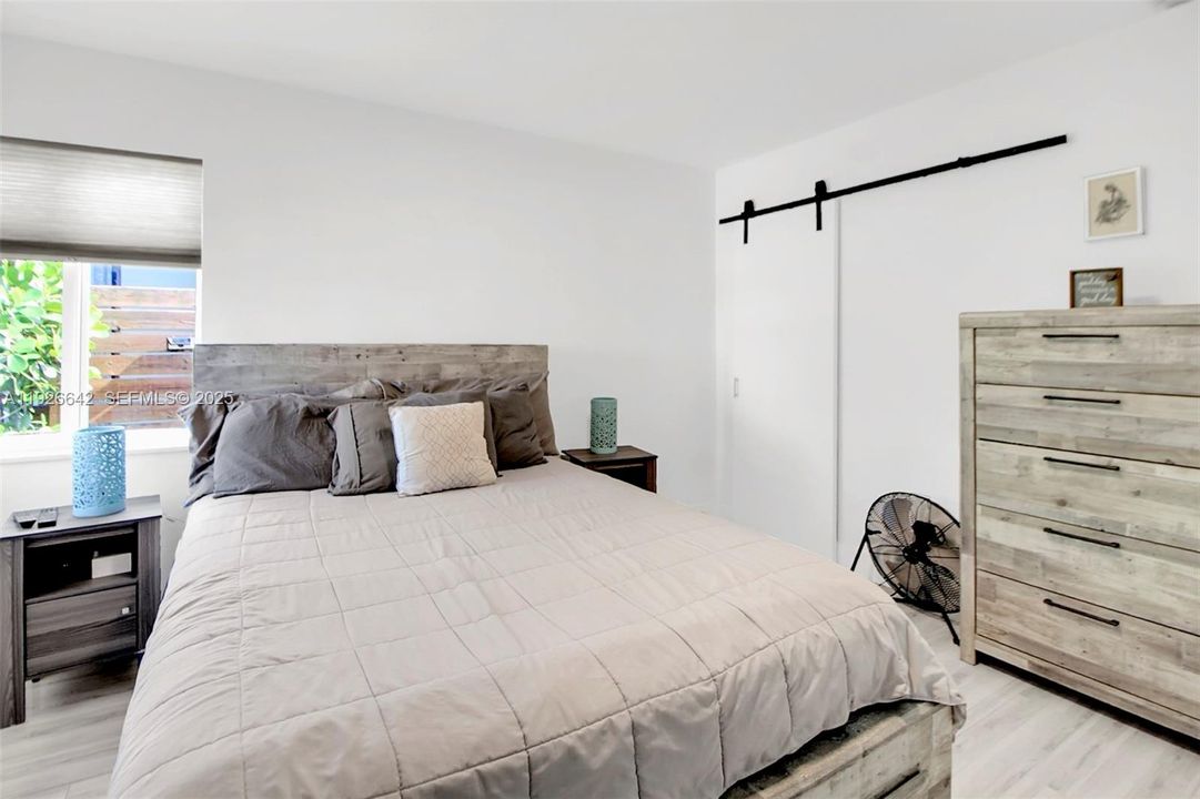 На продажу: $460,000 (3 спален, 2 ванн, 1026 Квадратных фут)