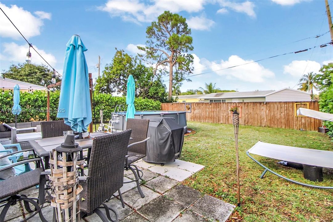 На продажу: $460,000 (3 спален, 2 ванн, 1026 Квадратных фут)