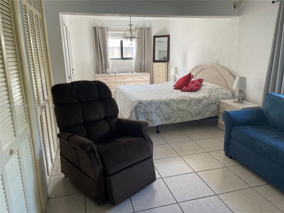 待售: $795,000 (3 贝兹, 2 浴室, 2249 平方英尺)